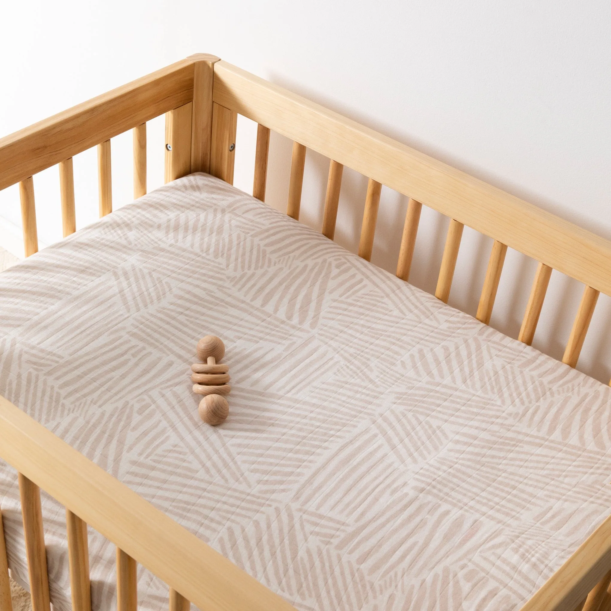 All-Stages Midi Crib Sheet in GOTS Certified Organic Muslin Cotton - Oat Stripe