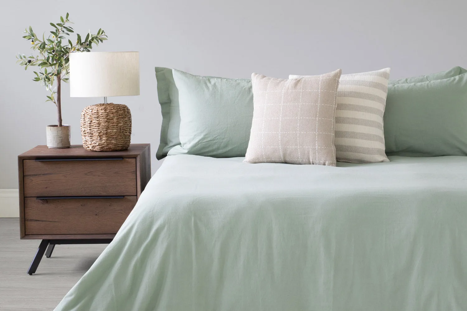 Ava Linen Look Oxford Pillowcase Pair | Green