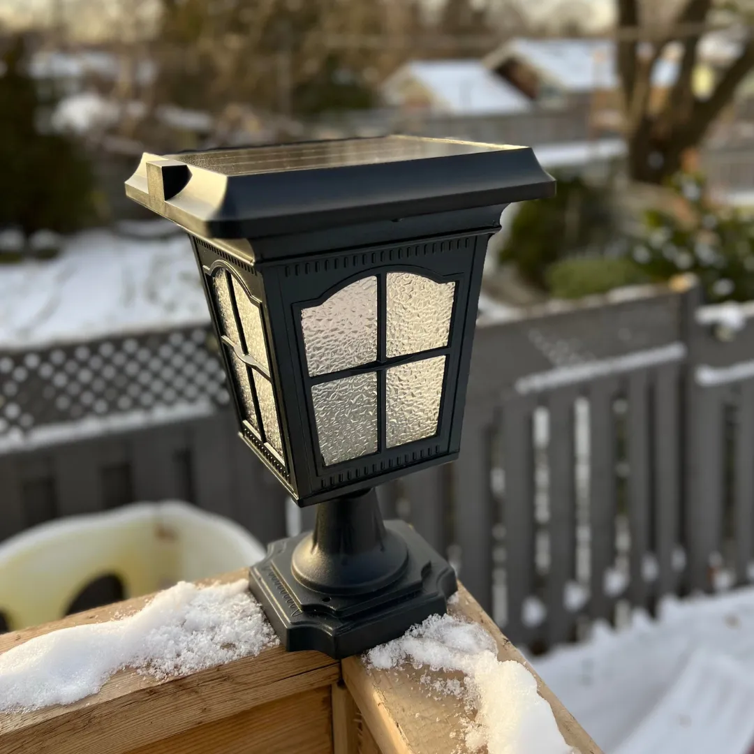 BigM Elegant Looking Vintage Style Solar Post Lights for Pillar Top