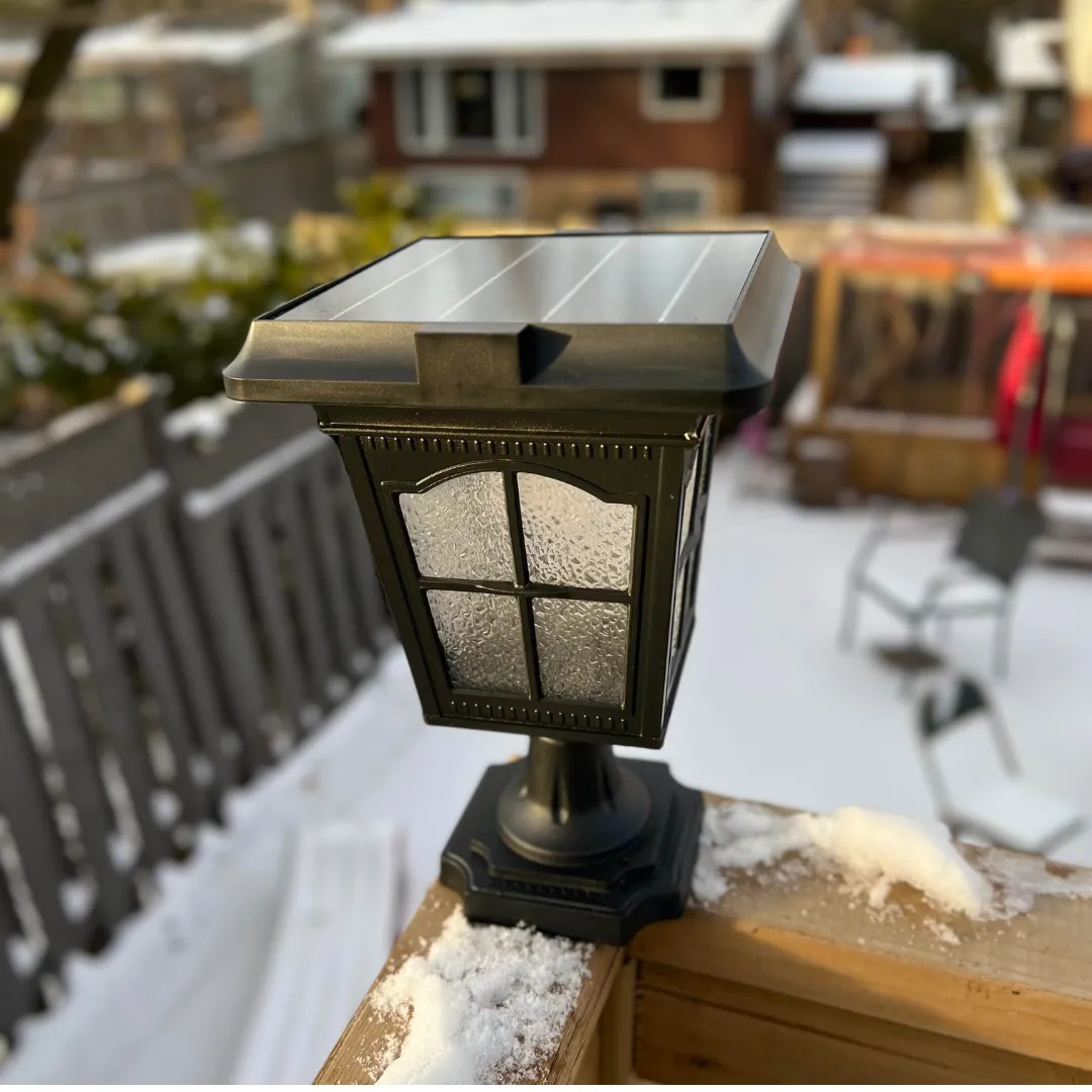 BigM Elegant Looking Vintage Style Solar Post Lights for Pillar Top