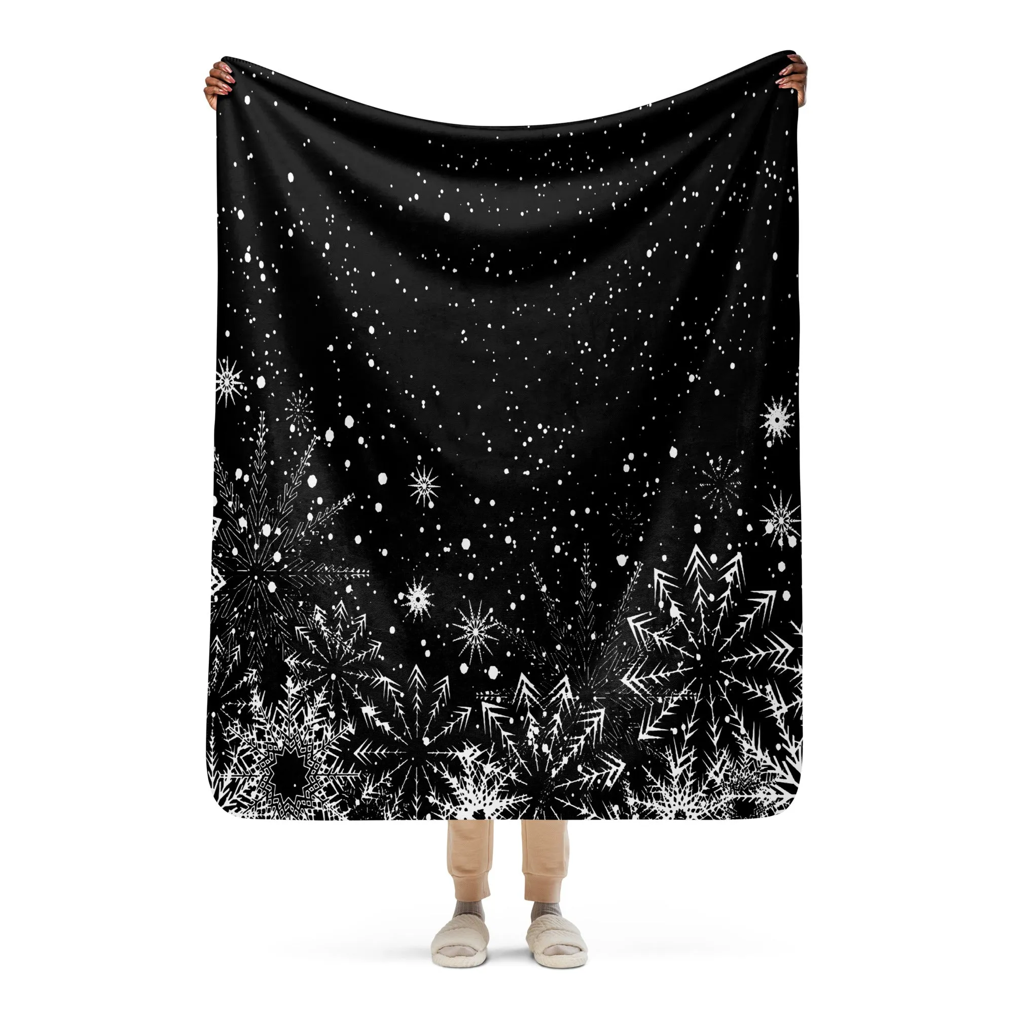 Black and White Snowflakes Sherpa blanket lioness-love