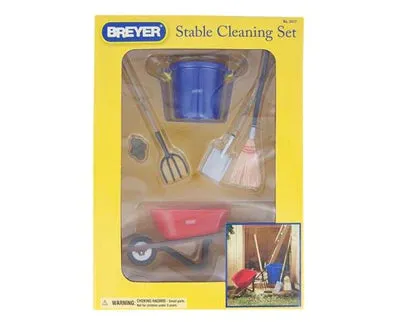 Breyer Deluxe Stable Cleaning Set