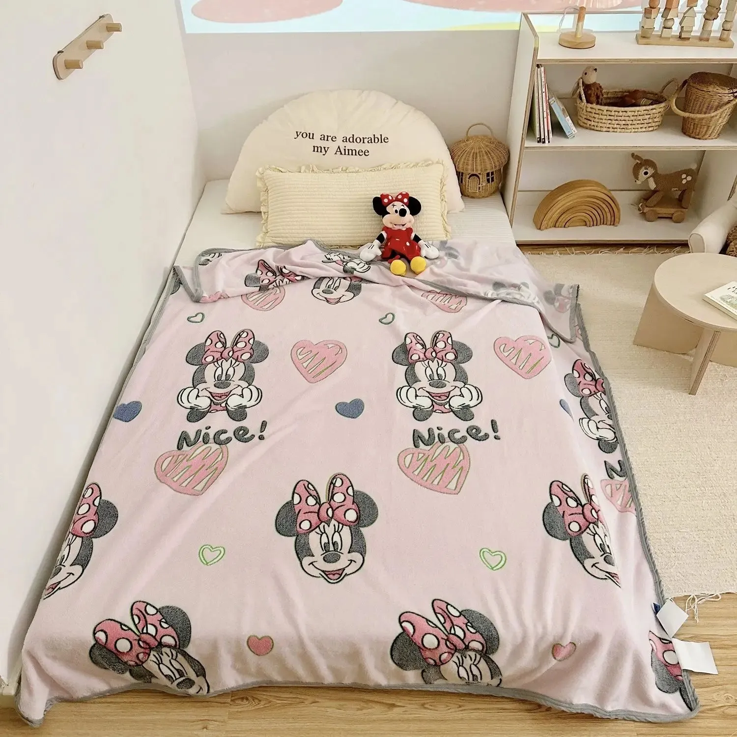 Cartoon Disney Kids Mickey Mouse Snowflake Fleece Blanket Thick Milk Coral Fleece Office Casual Blanket Single Lunch Break Blank