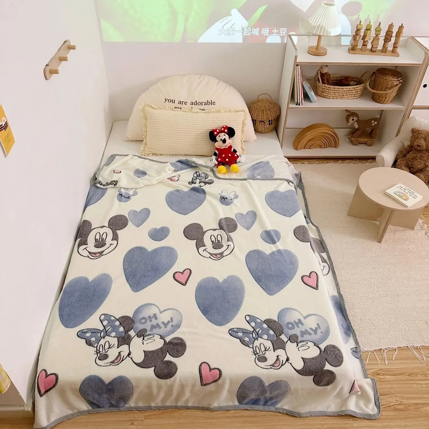 Cartoon Disney Kids Mickey Mouse Snowflake Fleece Blanket Thick Milk Coral Fleece Office Casual Blanket Single Lunch Break Blank