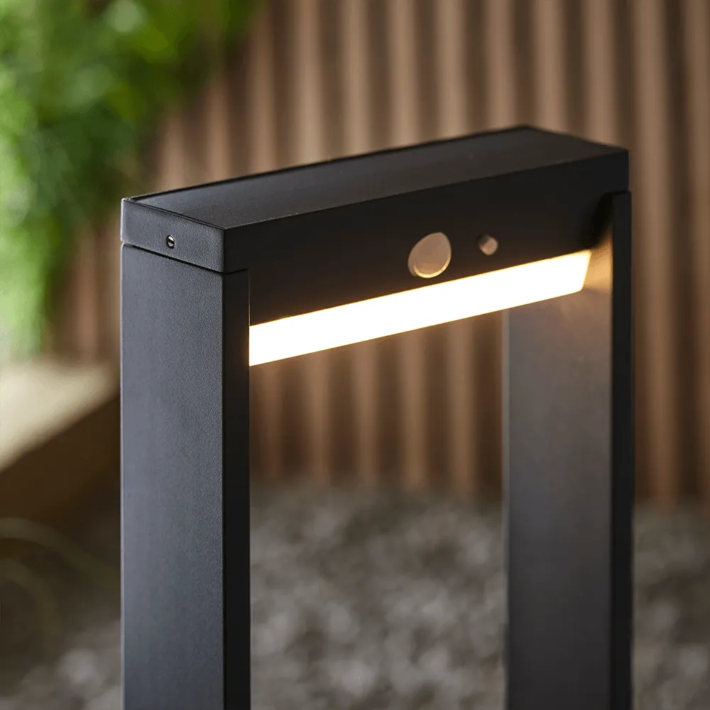 Endon Dannah LED Solar Post in Black (Small)