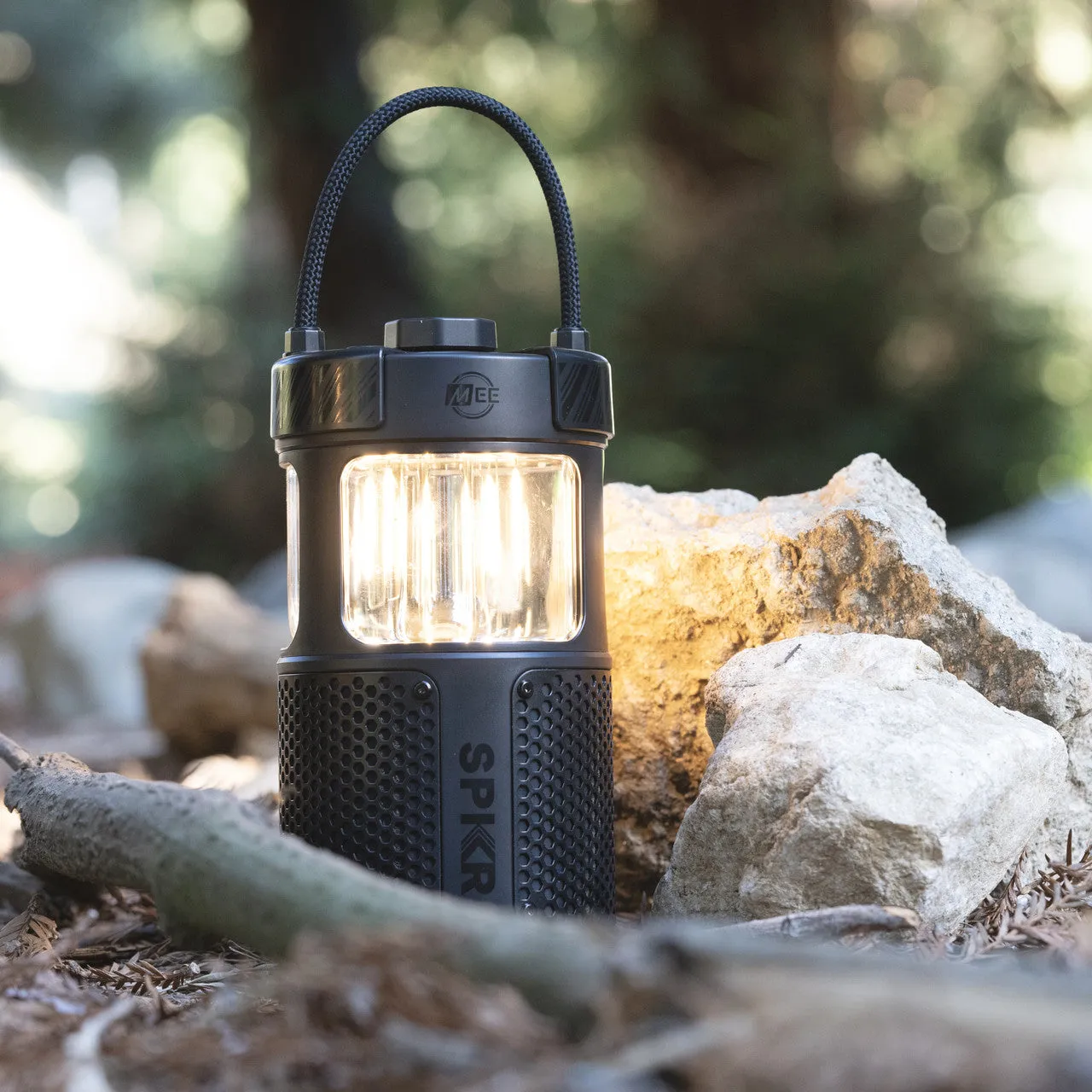 lightSPKR Bluetooth Wireless Speaker with Camping Lantern