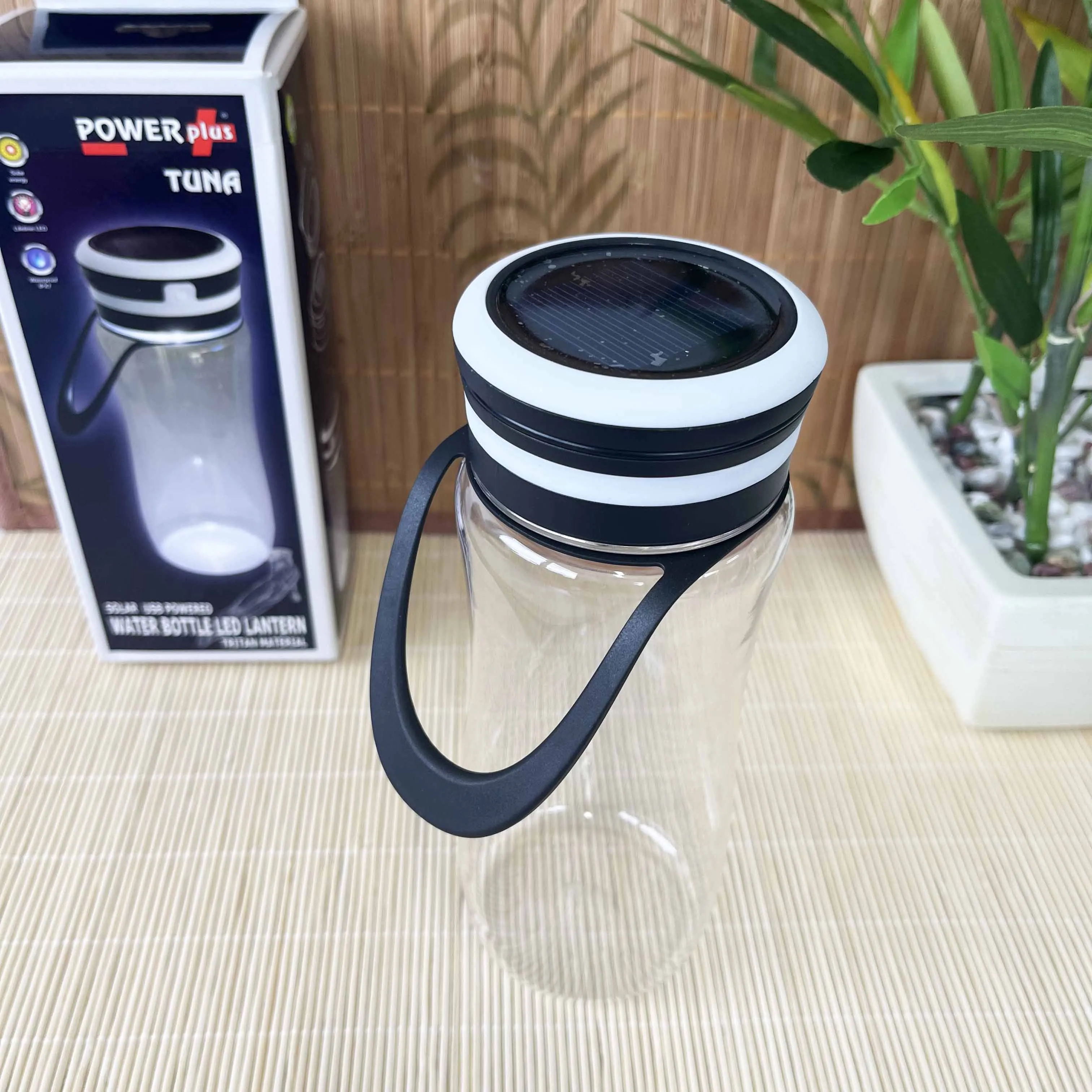 POWERplus Tuna Solar LED Lantern / Water Bottle