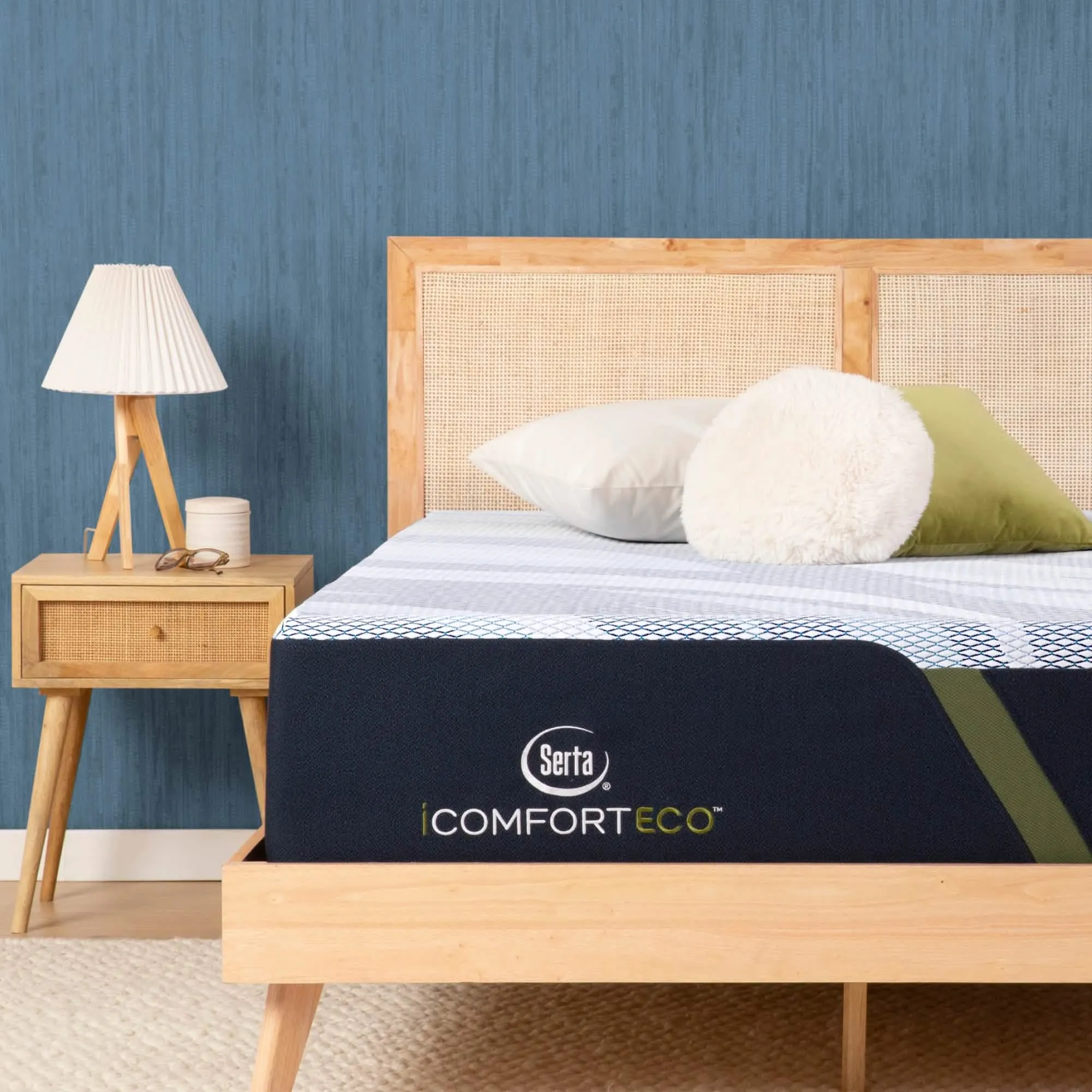 Serta iComfortECO Fusion 40 14.5" Plush Mattress