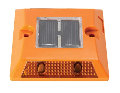 SOLAR ROAD STUD LIGHT YELLOW 4 x LED 118x115x25